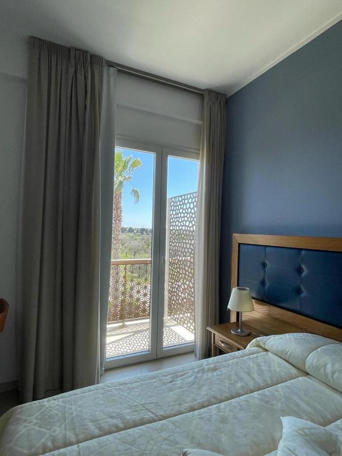 Hotel Posidonia ปอร์โตเชซาเรโอ ภายนอก รูปภาพ