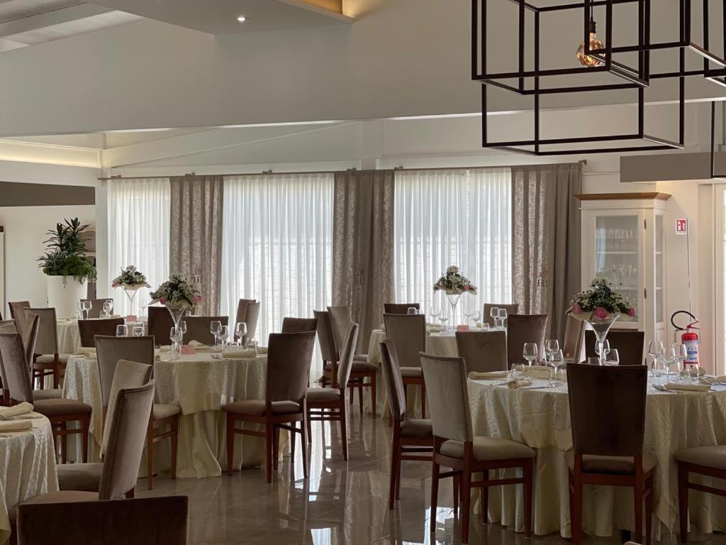 Hotel Posidonia ปอร์โตเชซาเรโอ ภายนอก รูปภาพ
