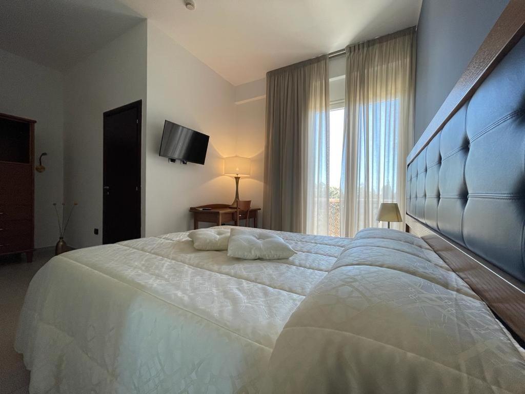 Hotel Posidonia ปอร์โตเชซาเรโอ ภายนอก รูปภาพ