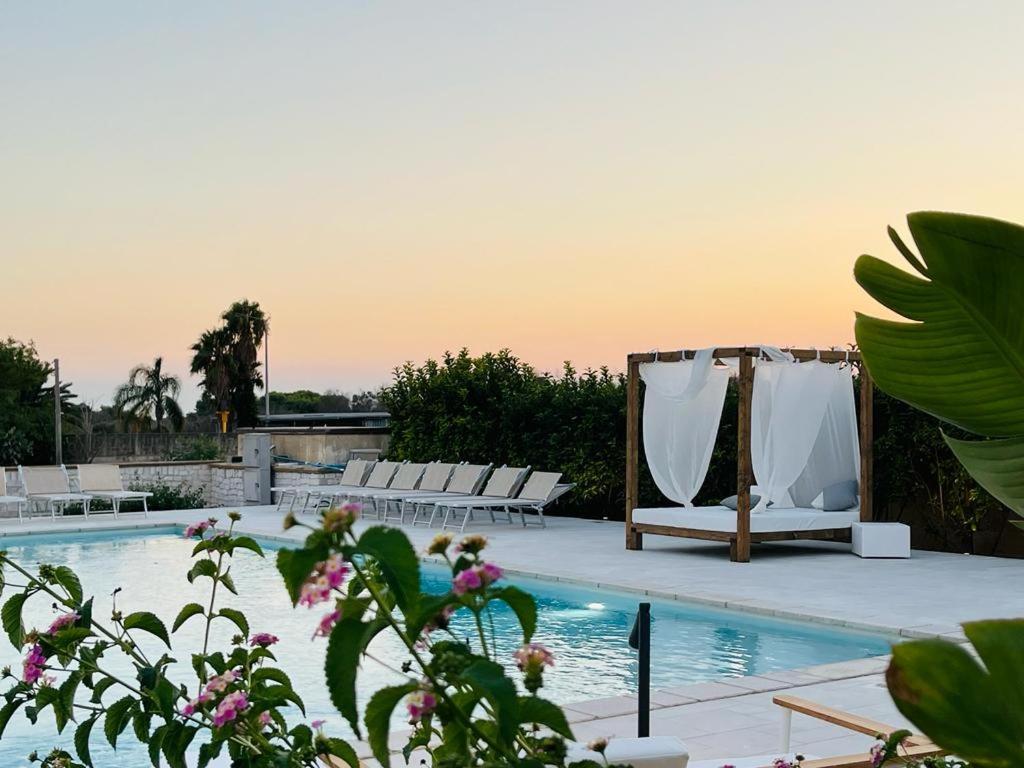 Hotel Posidonia ปอร์โตเชซาเรโอ ภายนอก รูปภาพ
