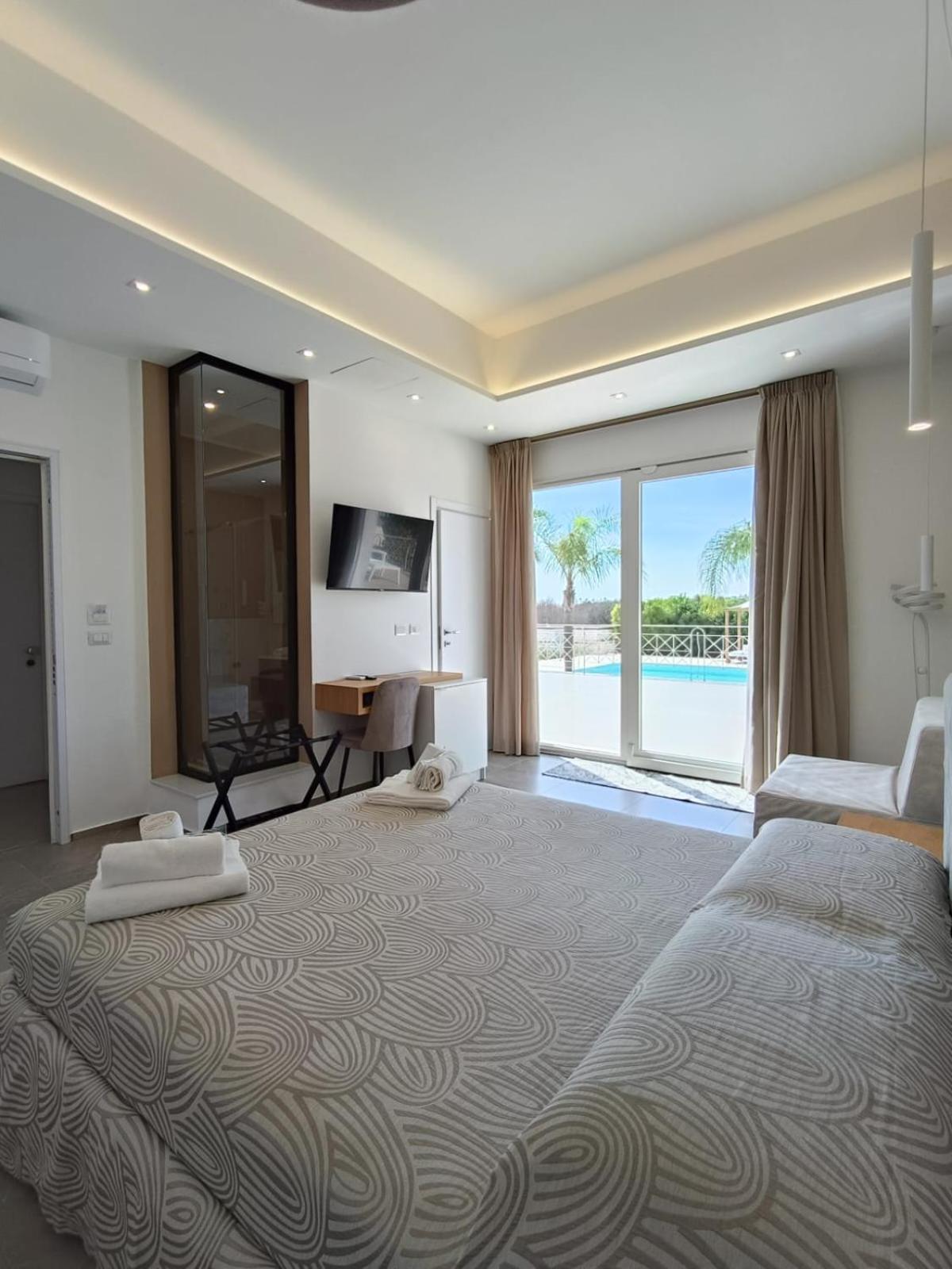 Hotel Posidonia ปอร์โตเชซาเรโอ ภายนอก รูปภาพ